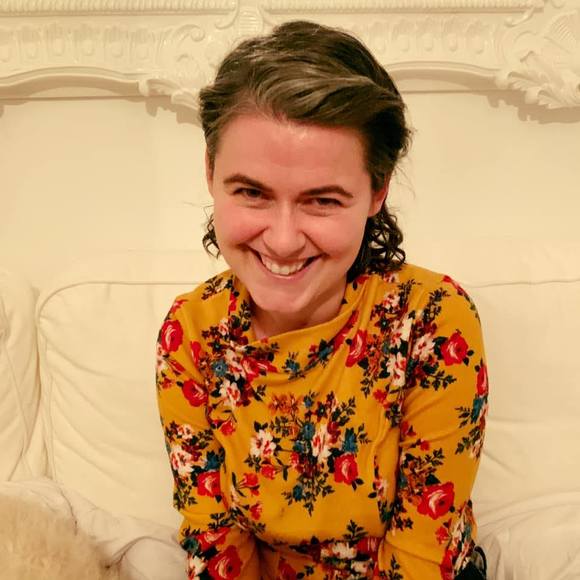 Meet your Posher, Shari - Picture 1 of 1